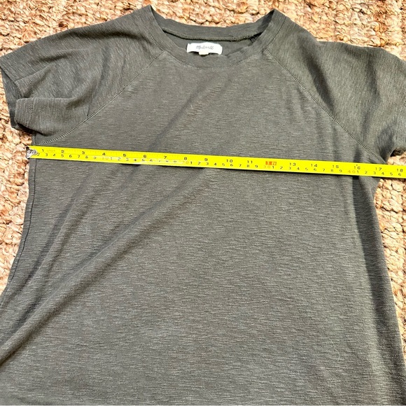 MADEWELL olive green comfort fit tee - Picture 5 of 14